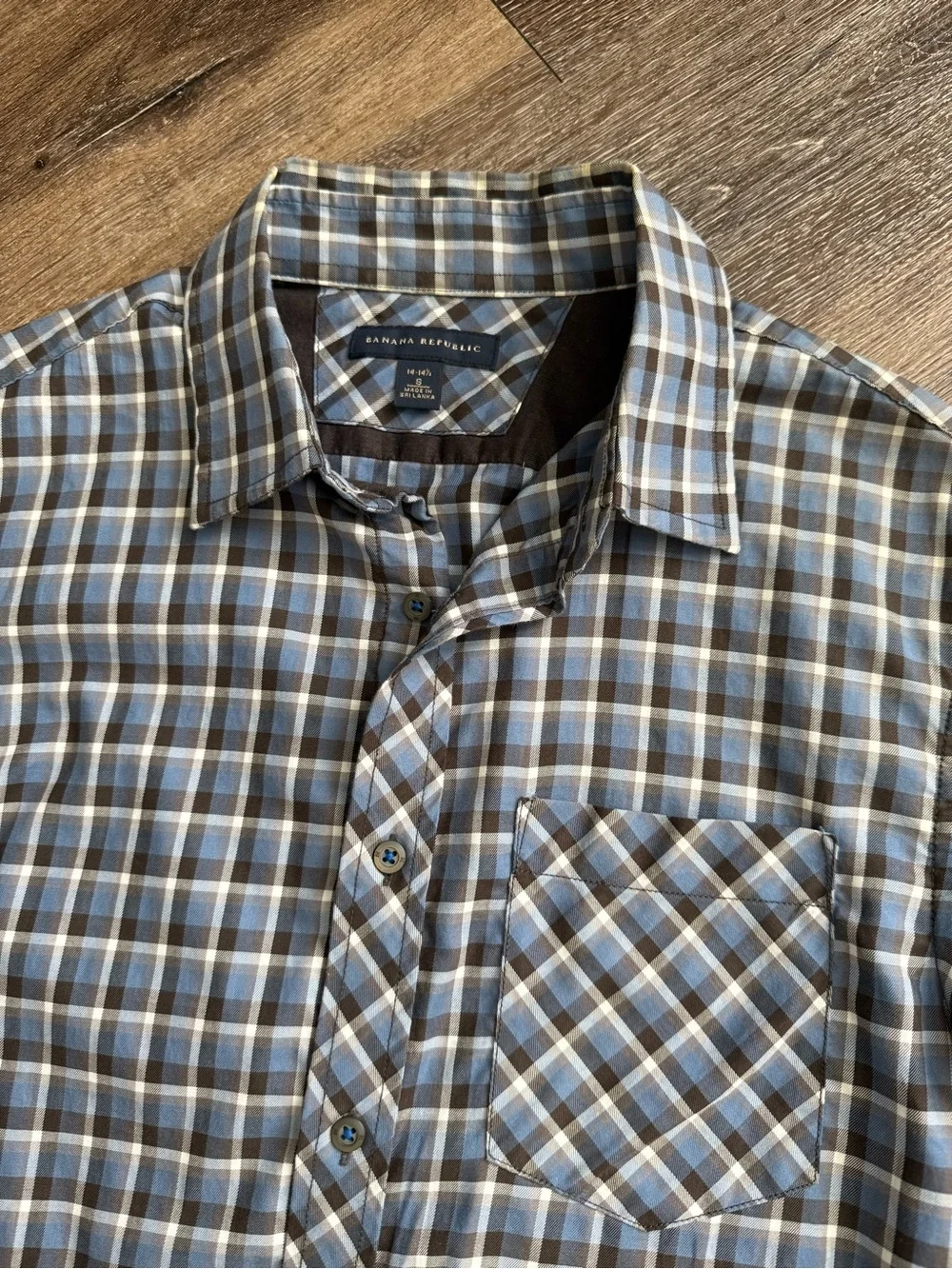 Banana Republic Plaid Button Front Shirt Men’s Small Blue Brown Soft Cotton